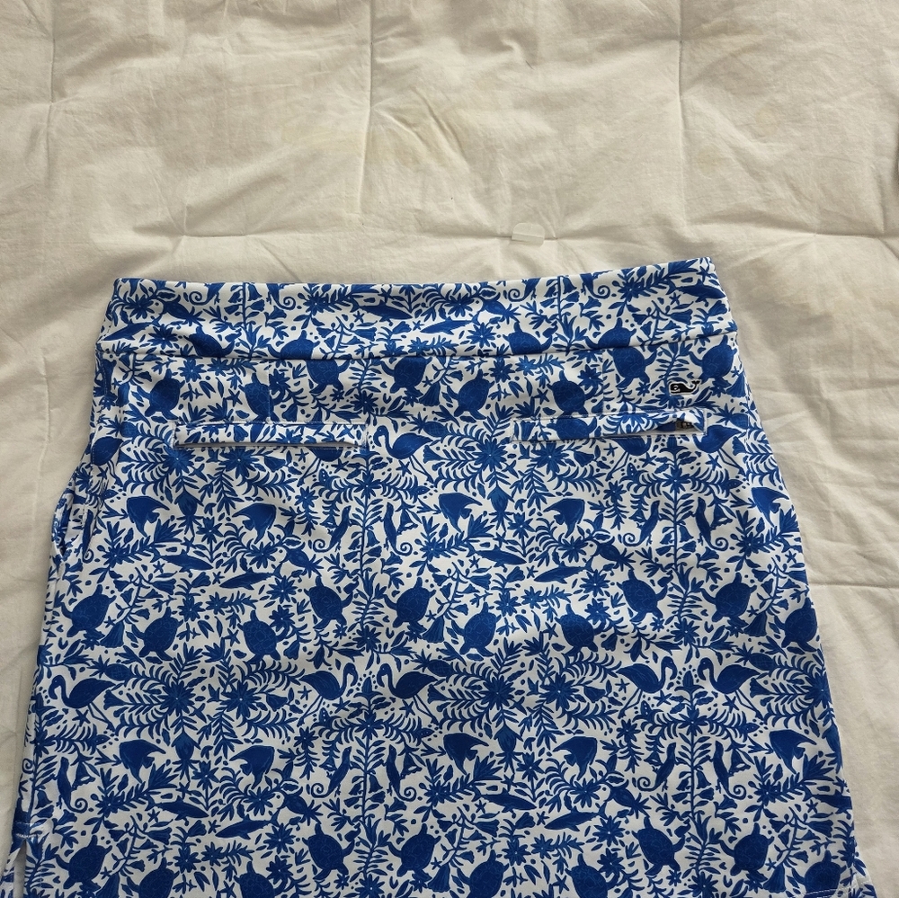 Vineyard Vines performance skort skirt w/shorts zip back pockets sea life size s